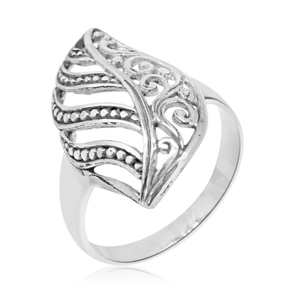 Sterling Silver Openwork Leaf Ring (Size 7.0) - Picture 1 of 1